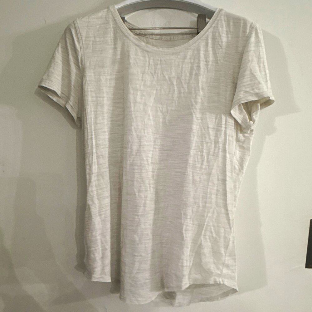 Lululemon Women’s 8 White Solid Crew Neck Jersey Lightweight Short Sleeve Tee